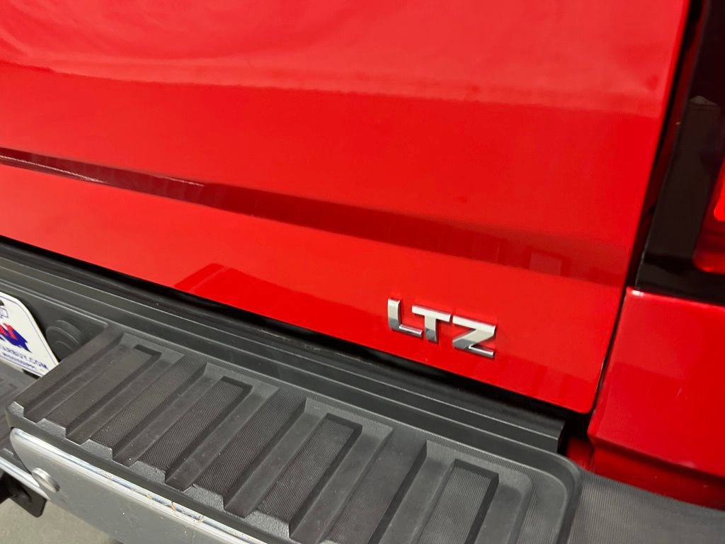 Used 2019 Chevrolet Silverado 2500 LTZ w/ LTZ Plus Package image 21