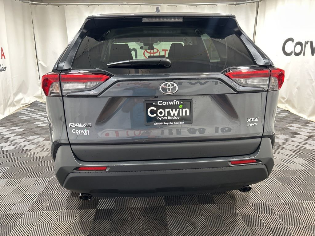 Used 2025 Toyota RAV4 XLE image 7