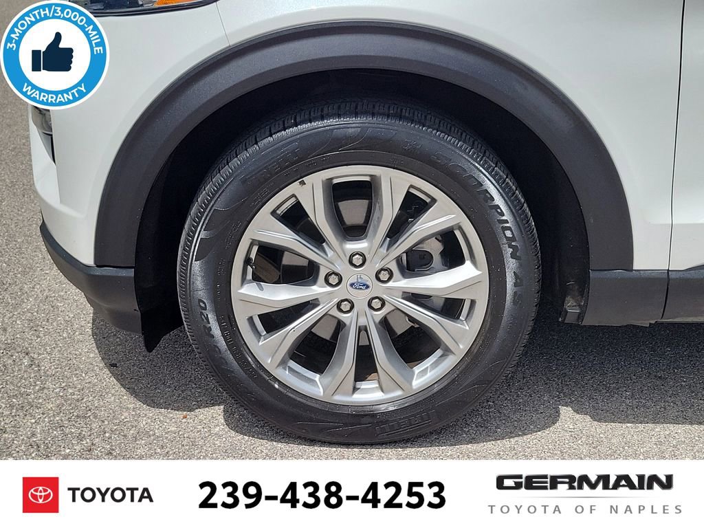 Used 2022 Ford Explorer XLT w/ Equipment Group 202A image 13