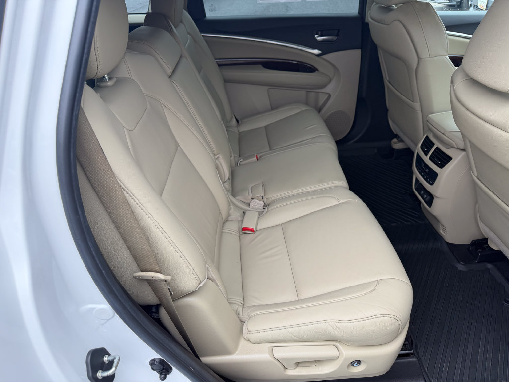 Used 2020 Acura MDX SH-AWD image 18