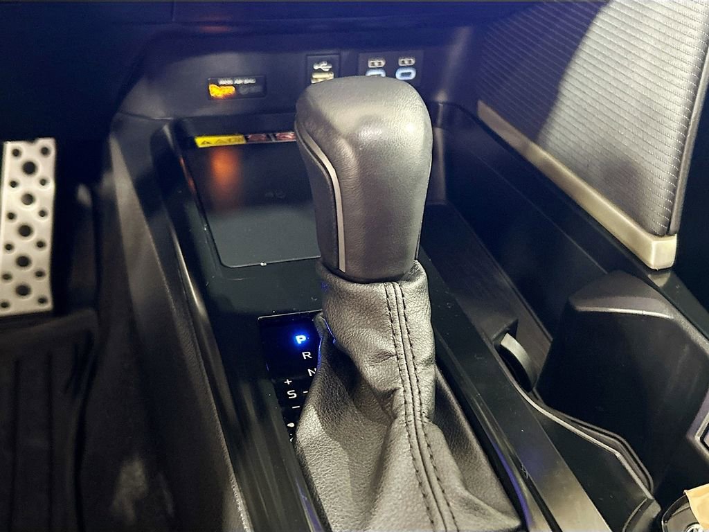 Used 2025 Toyota Camry SE w/ Multimedia Upgrade Package FWD image 14