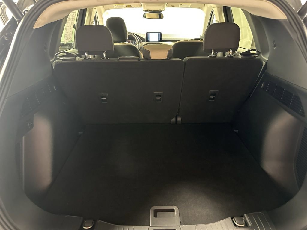 Used 2022 Ford Escape SE w/ Convenience Package image 17
