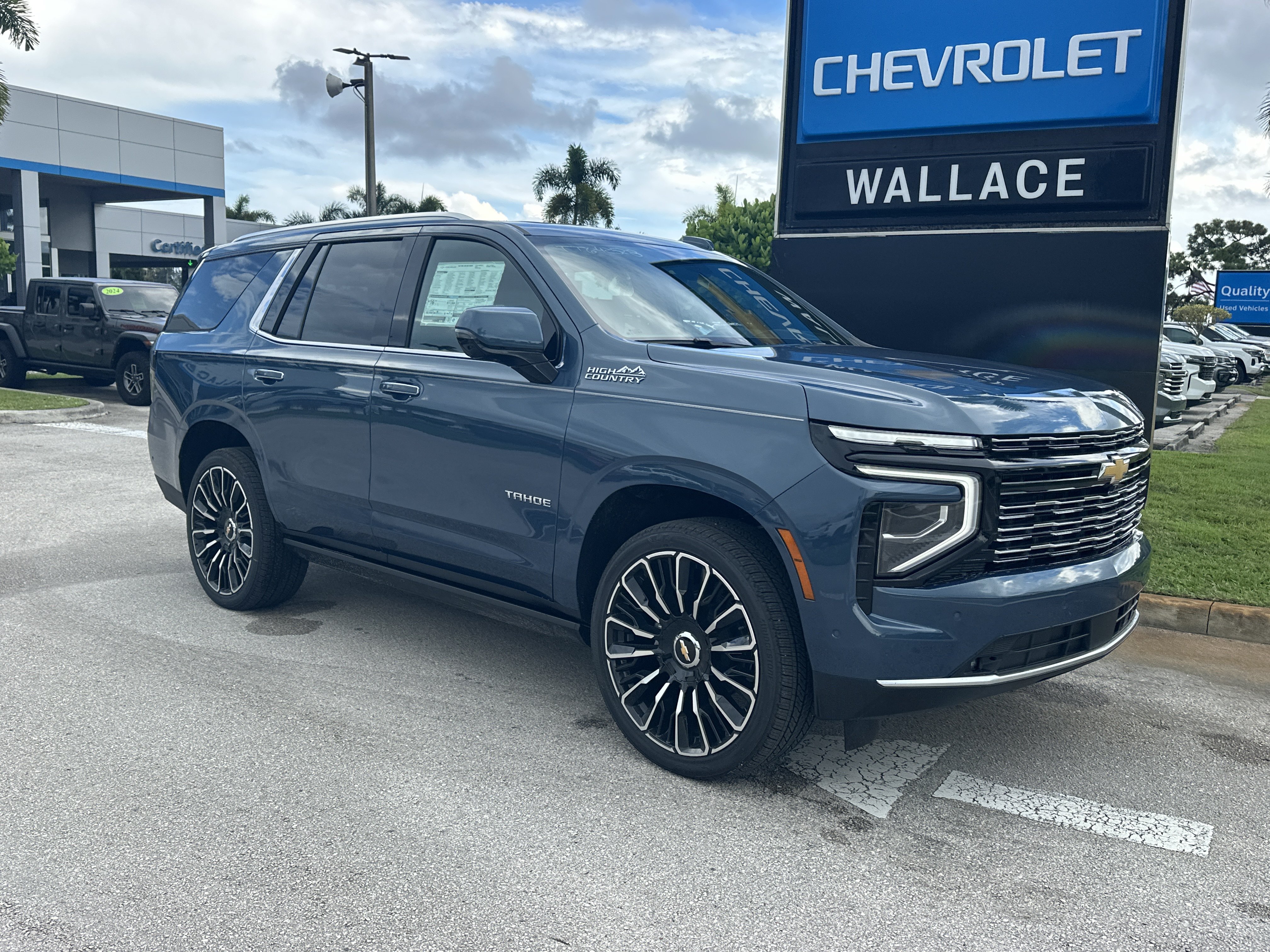 New 2026 Chevrolet Tahoe High Country AWD/4WD image 4