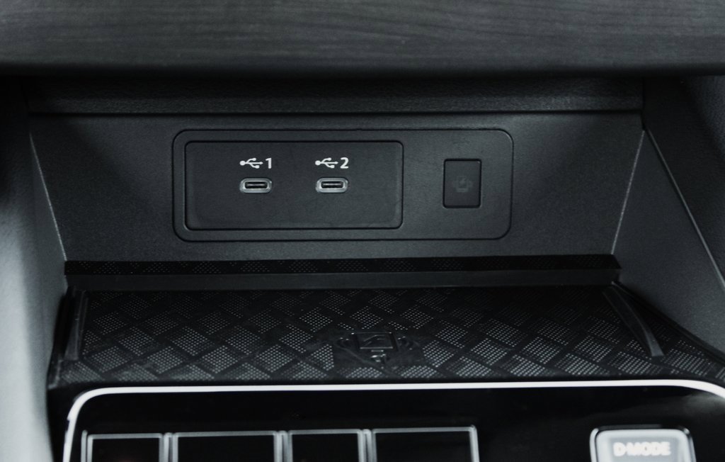 Certified 2025 Nissan Murano SV image 41