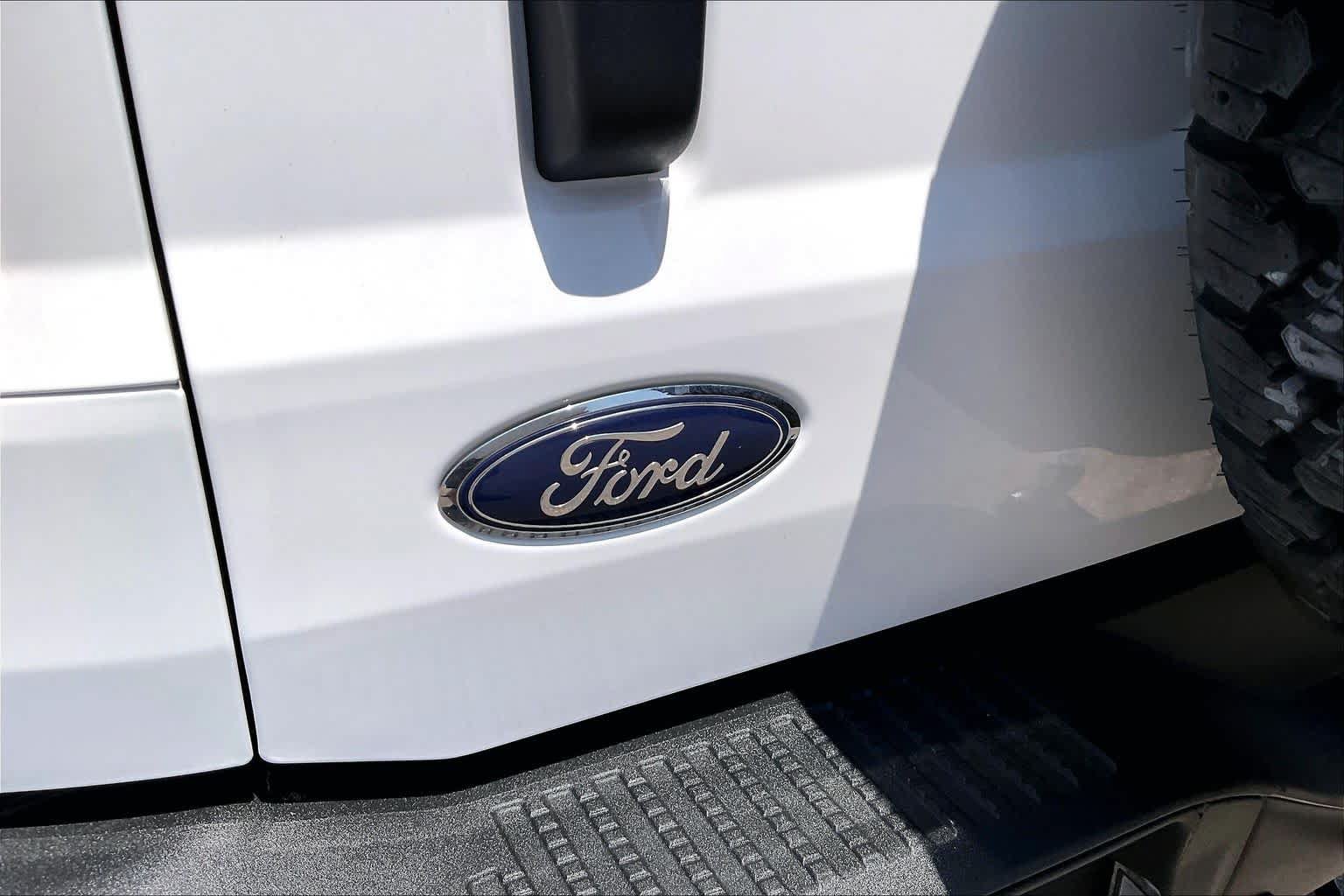 Used 2024 Ford Bronco Black Diamond AWD/4WD image 28