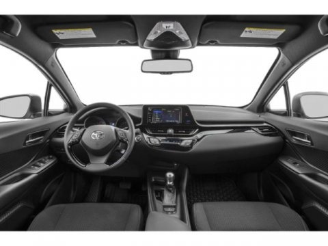 Used 2018 Toyota C-HR XLE image 8