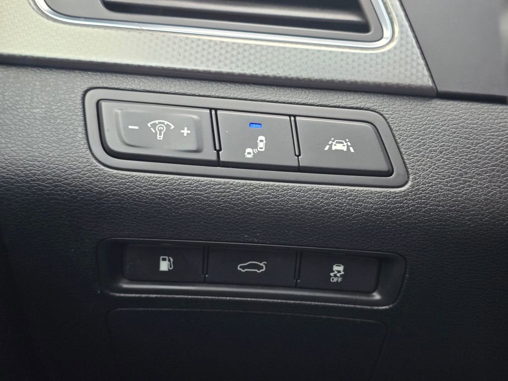 Used 2015 Hyundai Sonata Limited 2.0T image 32