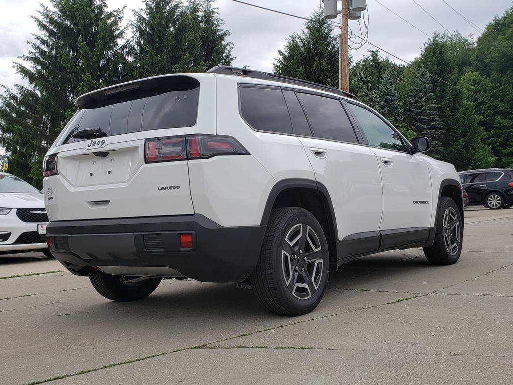 New 2026 Jeep Cherokee Laredo AWD/4WD image 3