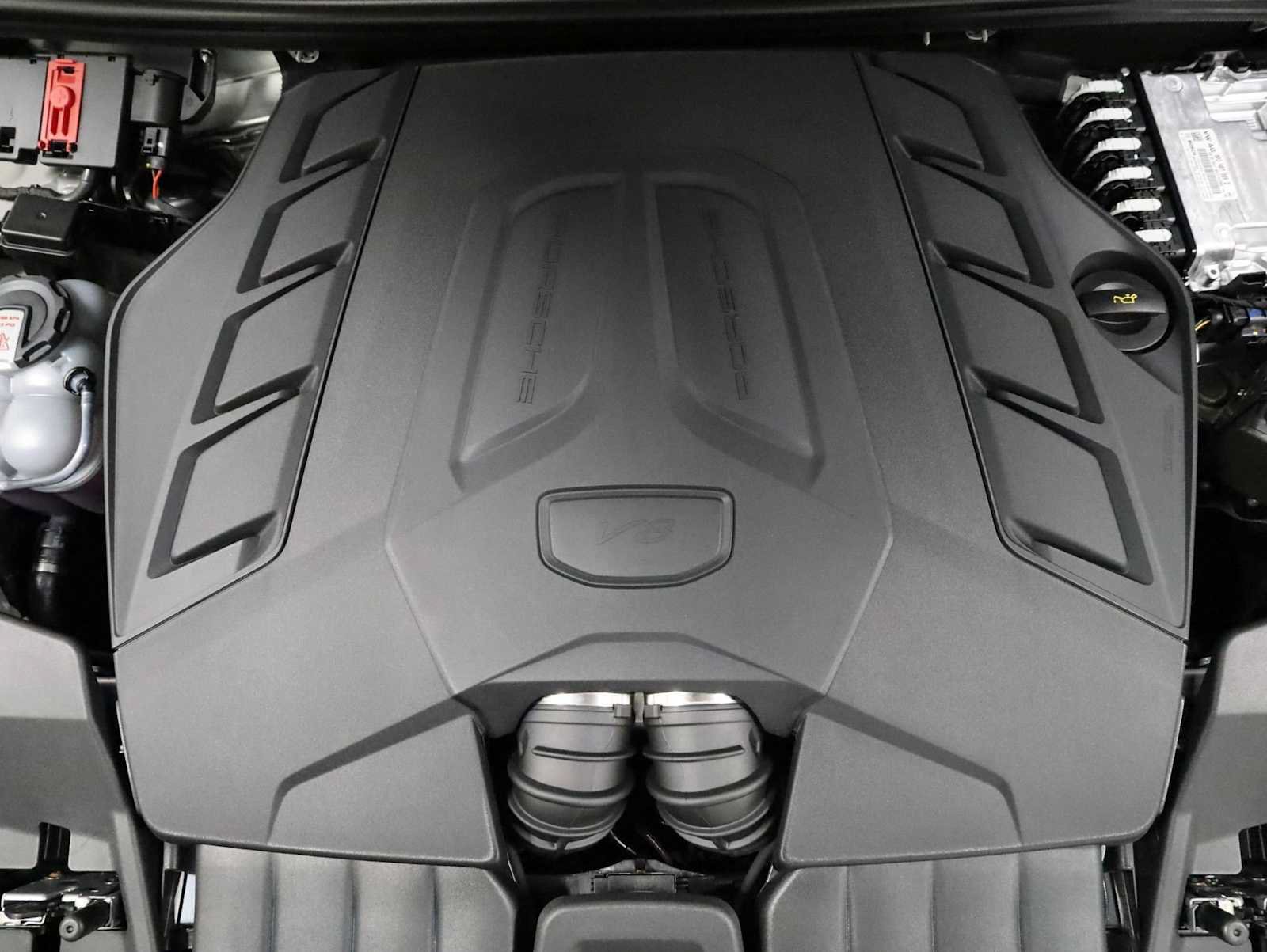 New 2026 Porsche Cayenne GTS AWD/4WD image 42