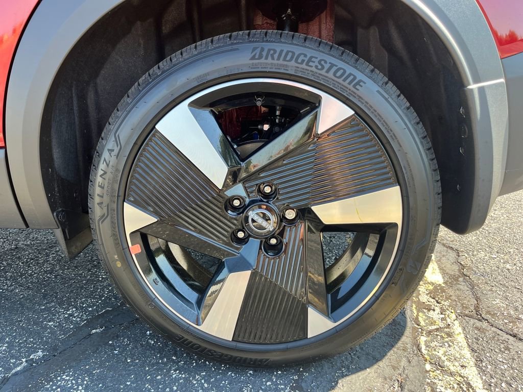 New 2026 Nissan Kicks SR w/ Cold Weather Package image 10