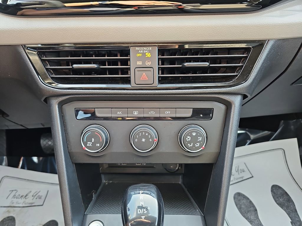 Used 2022 Volkswagen Taos S image 26