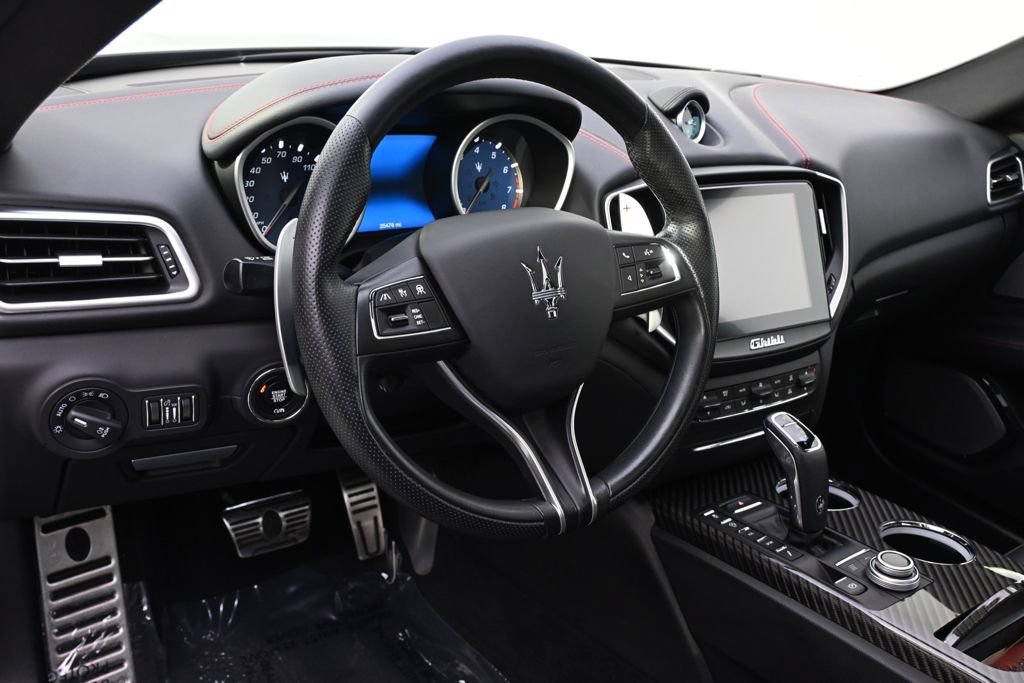 Used 2020 Maserati Ghibli S GranSport Q4 AWD/4WD image 11
