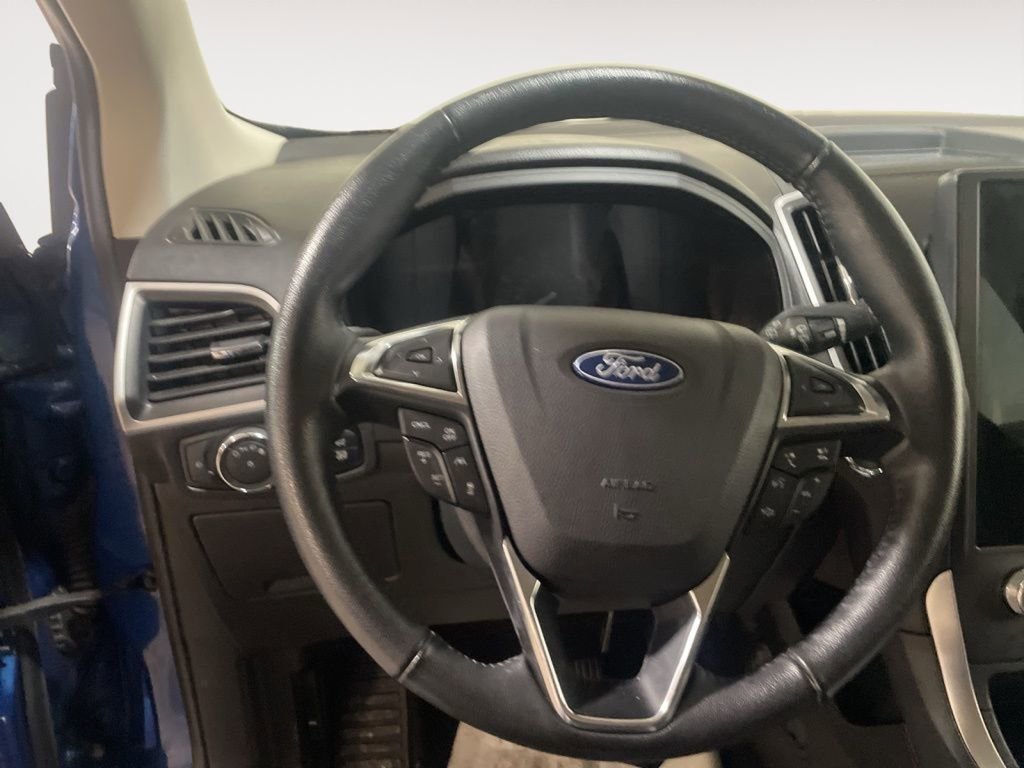 Used 2022 Ford Edge SEL w/ Convenience Package image 14