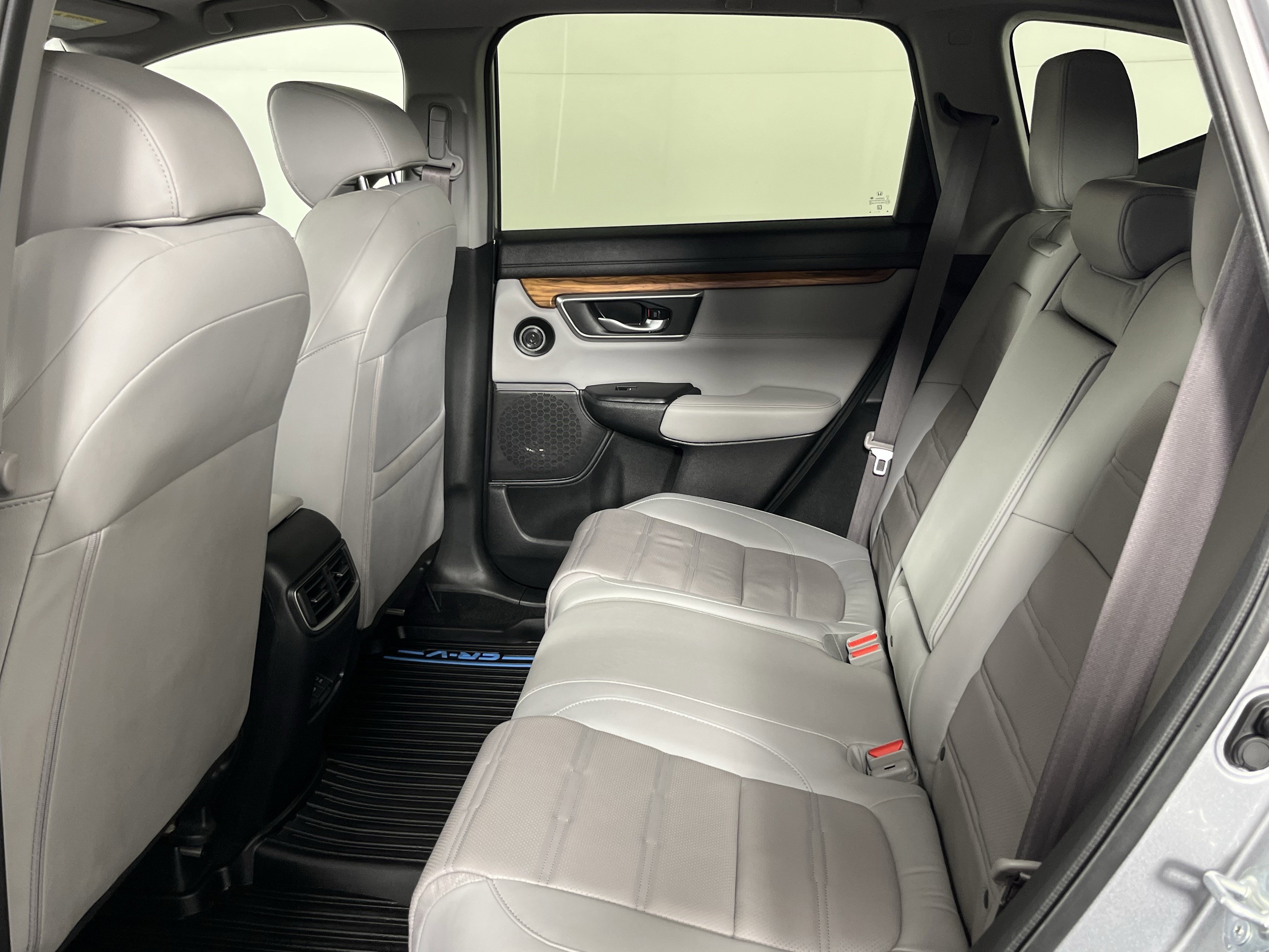 Used 2022 Honda CR-V Touring image 14