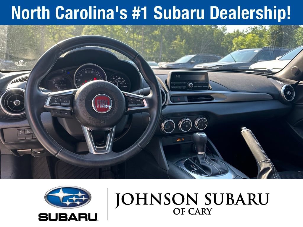 Used 2017 FIAT 124 Spider Classica RWD image 8