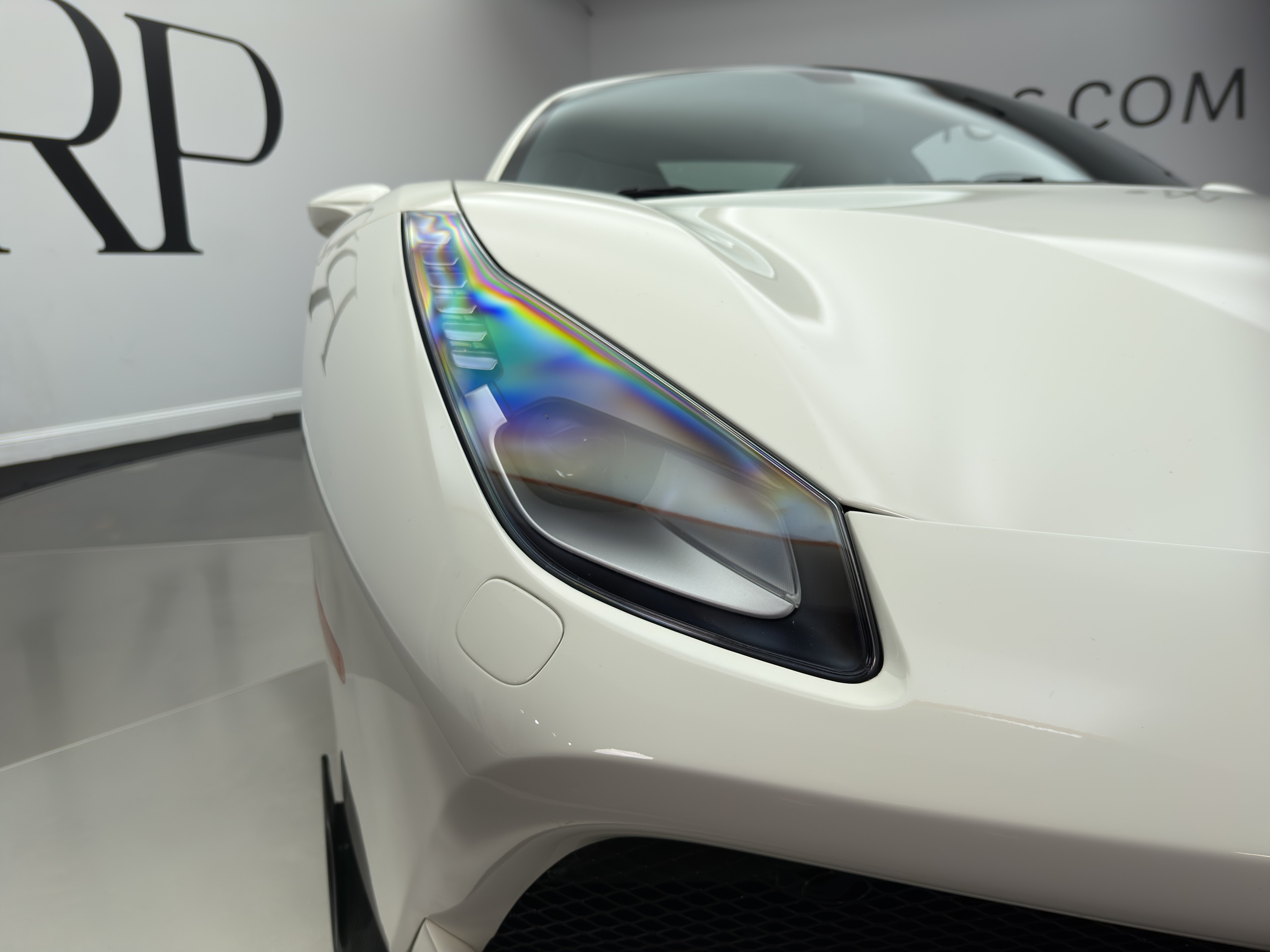 Used 2019 Ferrari 488 GTB RWD image 25