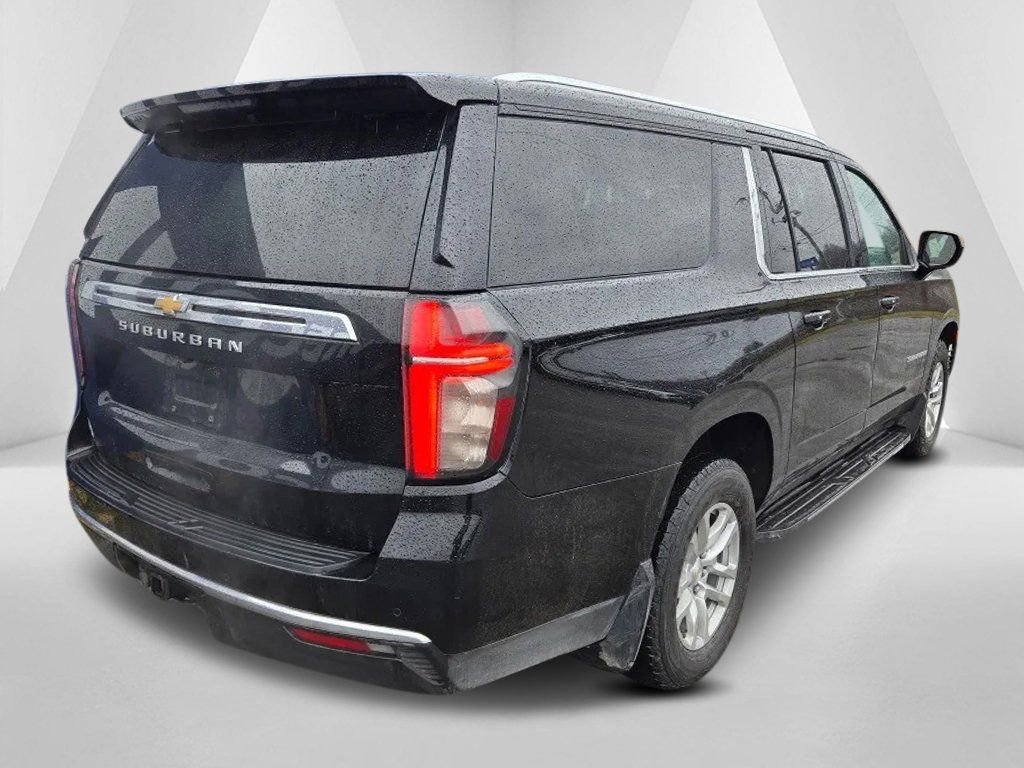 Used 2021 Chevrolet Suburban LS AWD/4WD image 7