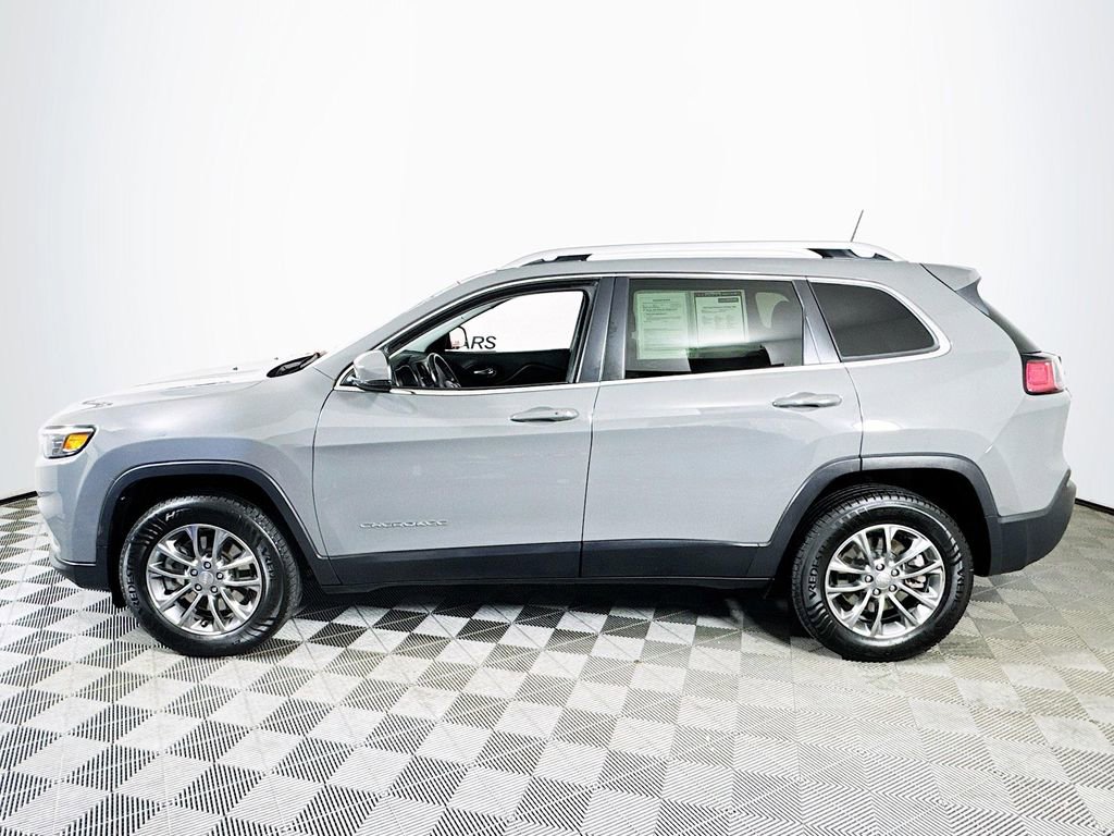 Used 2020 Jeep Cherokee Latitude Plus w/ Cold Weather Group image 4