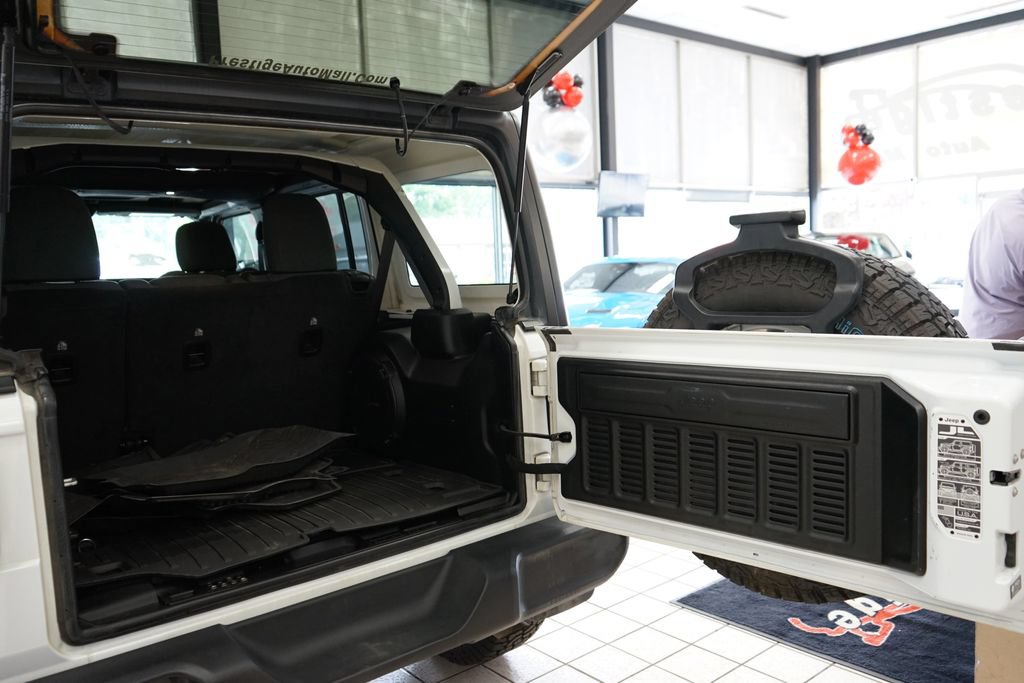 Used 2024 Jeep Wrangler Unlimited Sport AWD/4WD image 50