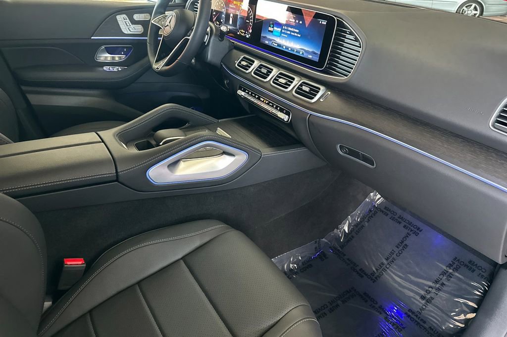 Certified 2025 Mercedes-Benz GLE 450e 4MATIC image 23