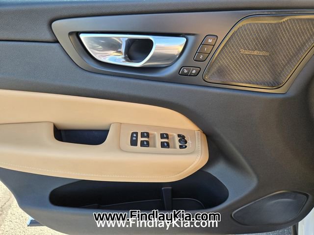 Used 2022 Volvo XC60 T8 Inscription w/ Advanced Package image 22