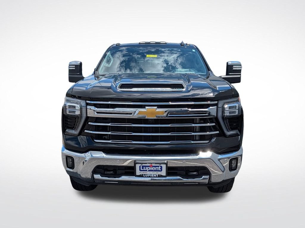 Used 2024 Chevrolet Silverado 2500 LTZ w/ LTZ Plus Package AWD/4WD image 11
