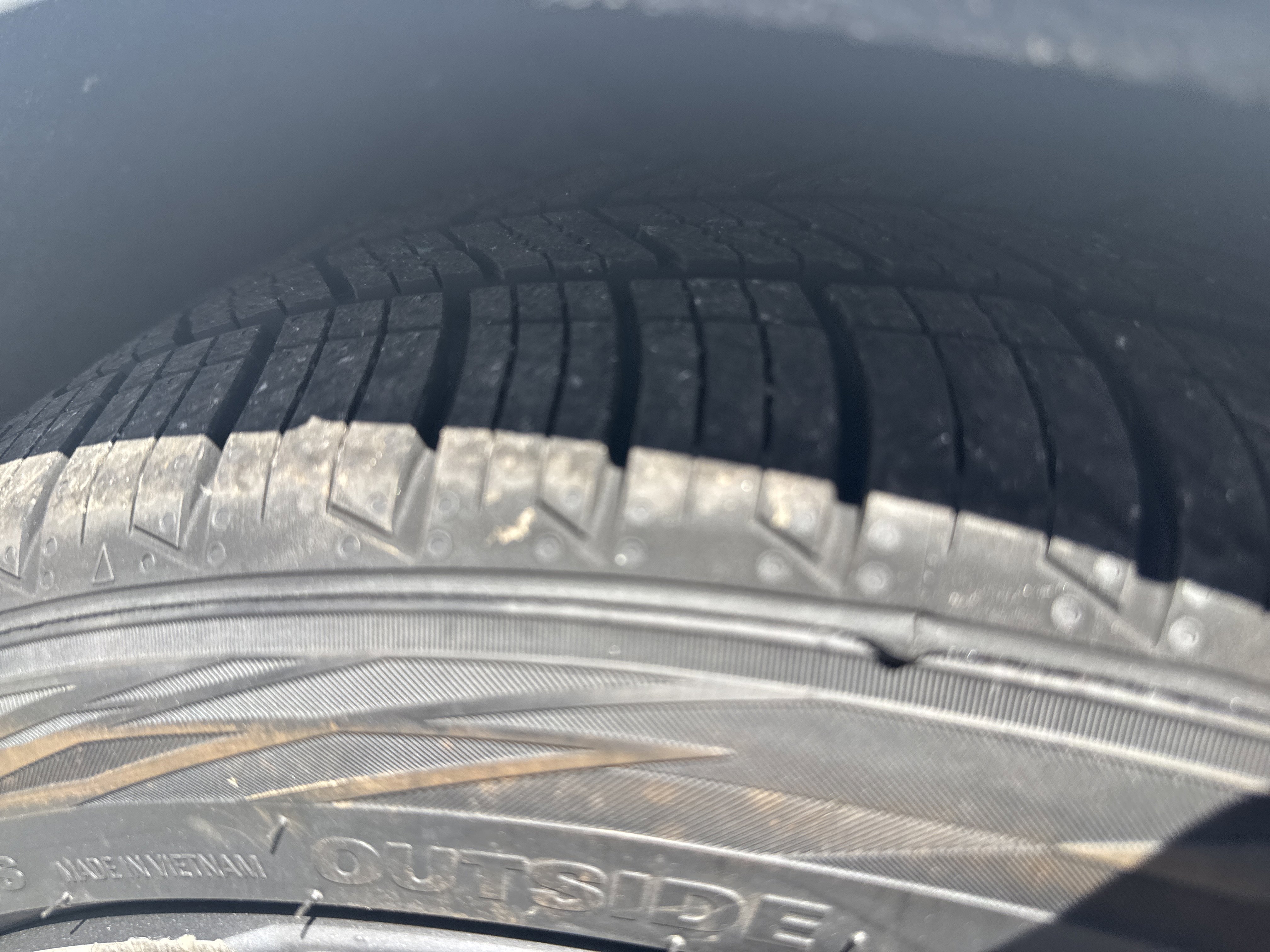 Used 2018 Honda Accord Touring image 9