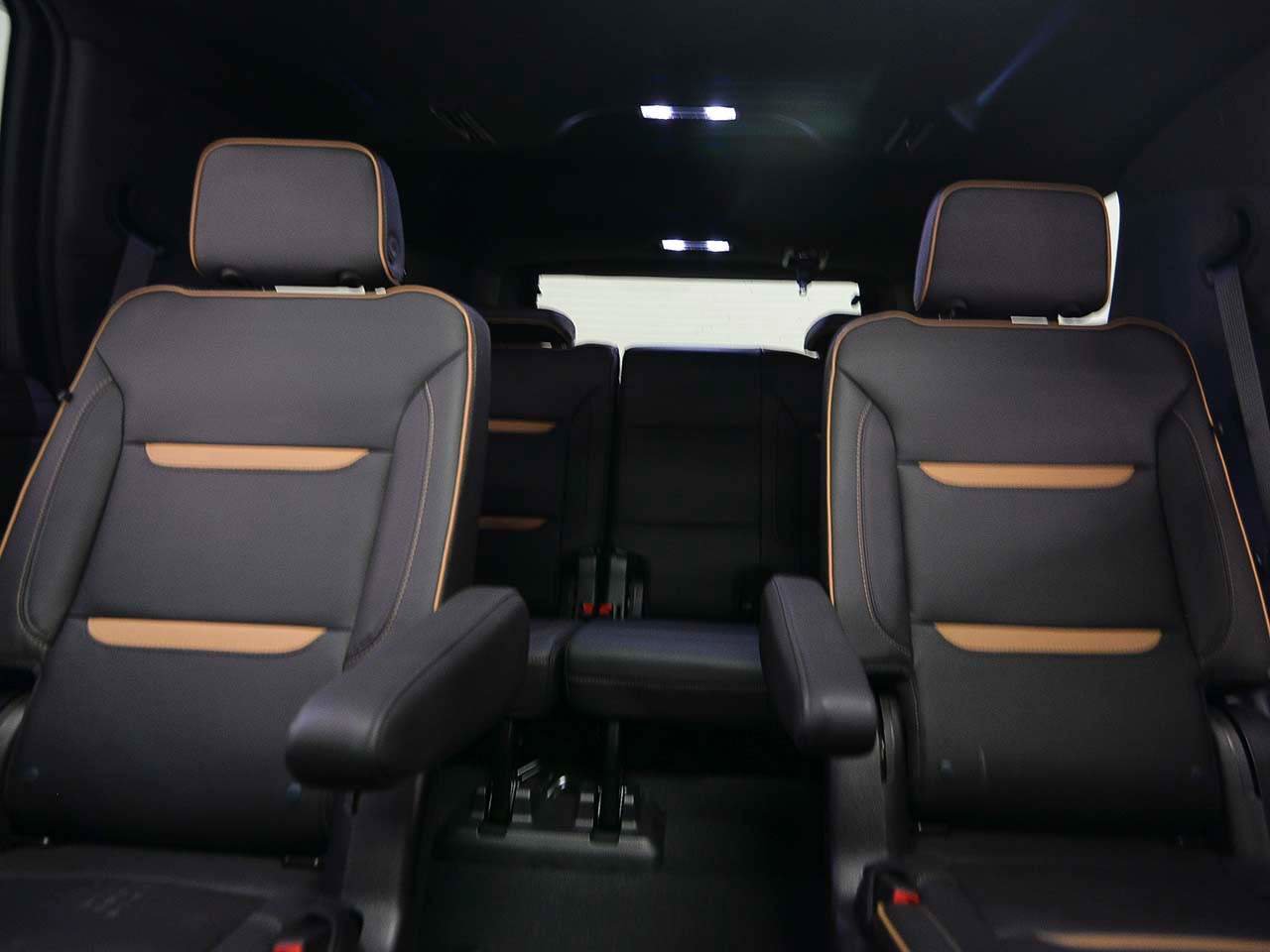 Used 2022 GMC Yukon AT4 image 9