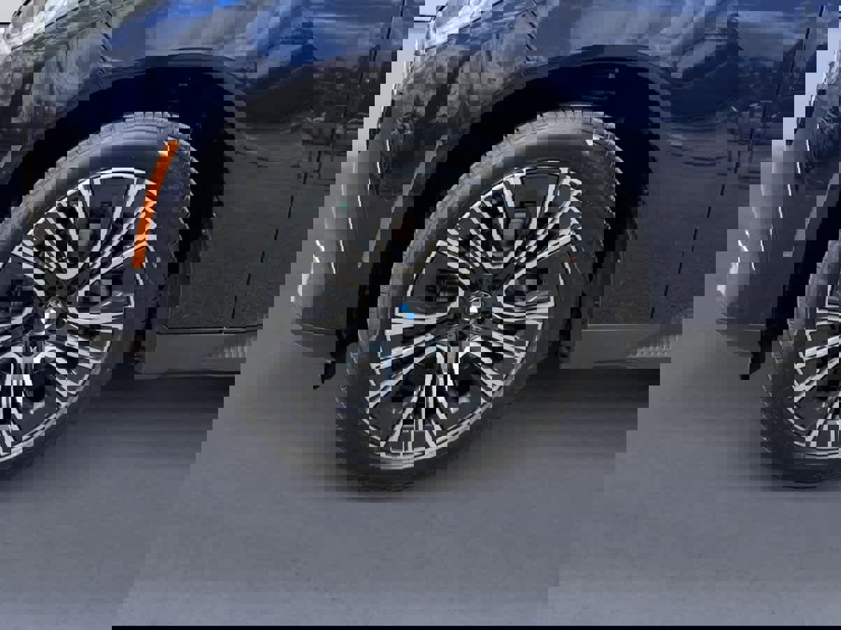 New 2026 BMW X3 xDrive30 w/ Premium Package image 9