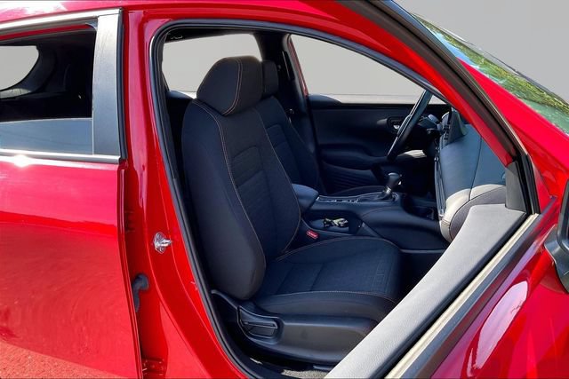 Used 2025 Honda HR-V Sport image 19
