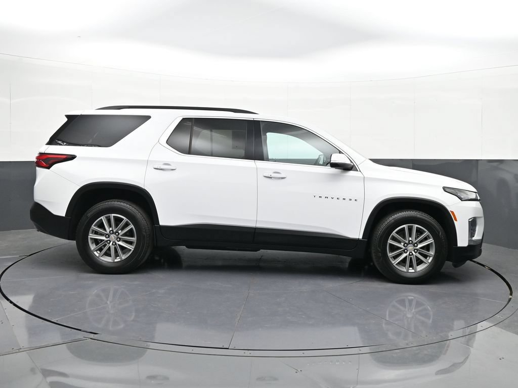 Used 2023 Chevrolet Traverse LT AWD/4WD image 6