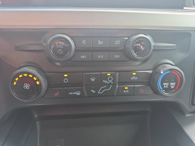 Used 2024 Ford F250 XLT w/ Black Appearance Package AWD/4WD image 24