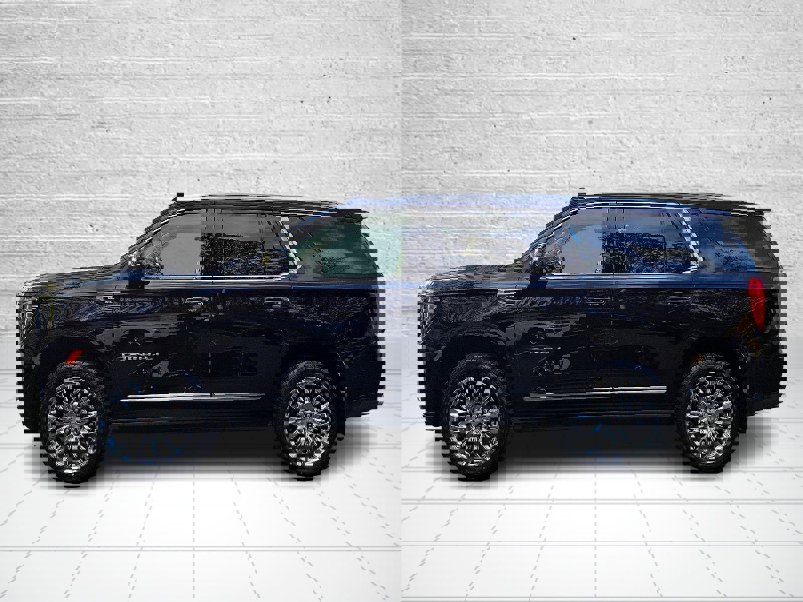 Used 2021 GMC Yukon Denali w/ Denali Ultimate Package image 7