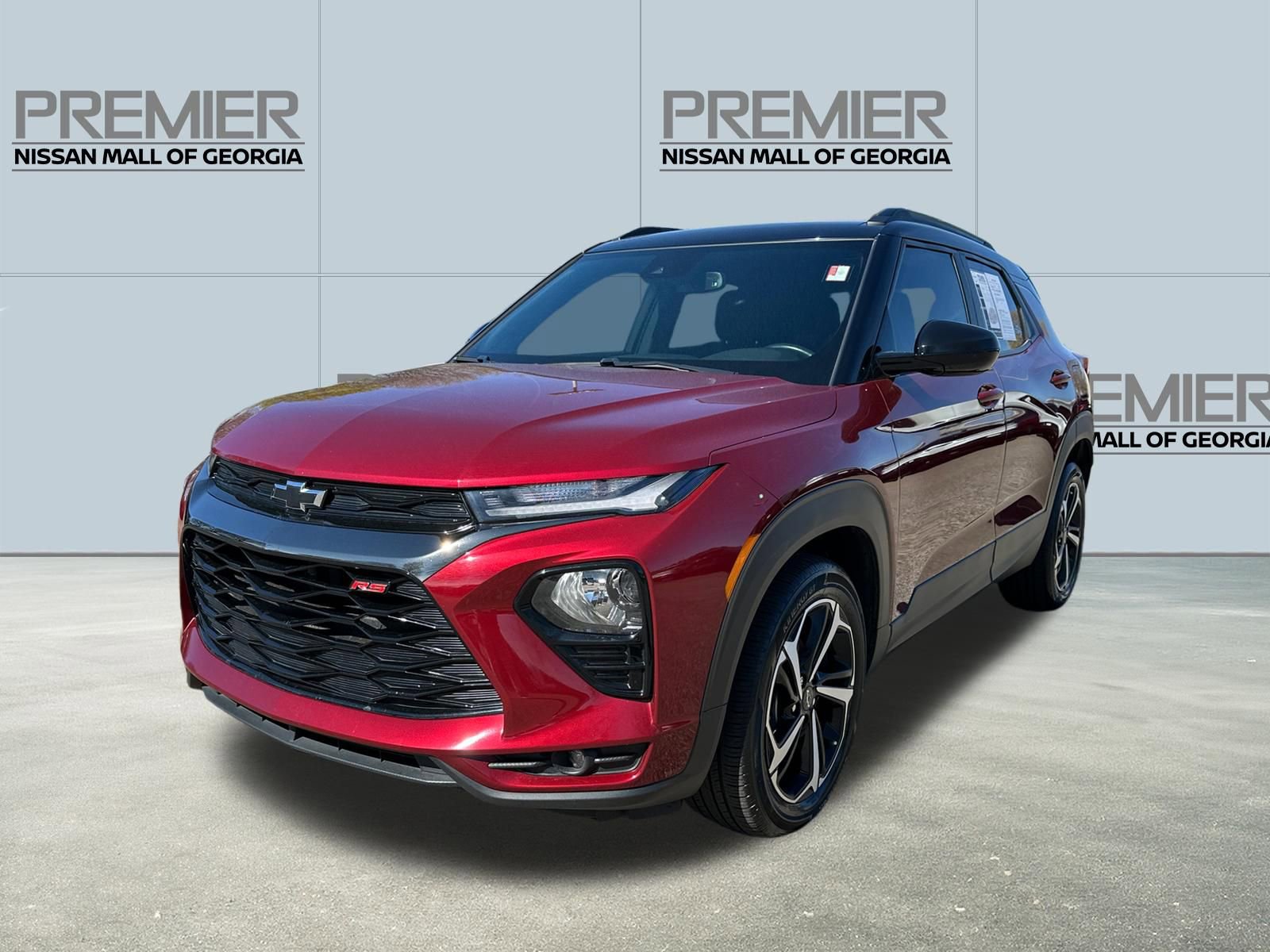 Used 2023 Chevrolet TrailBlazer RS w/ Convenience Package image 1