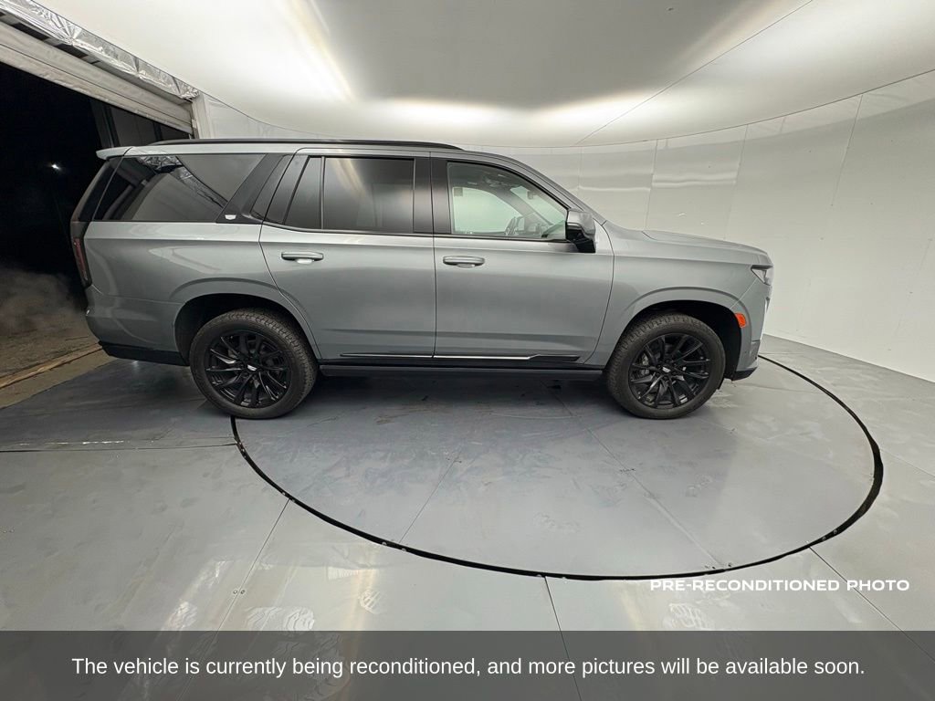 Used 2023 Cadillac Escalade Sport Platinum w/ LPO, ONYX Package image 7