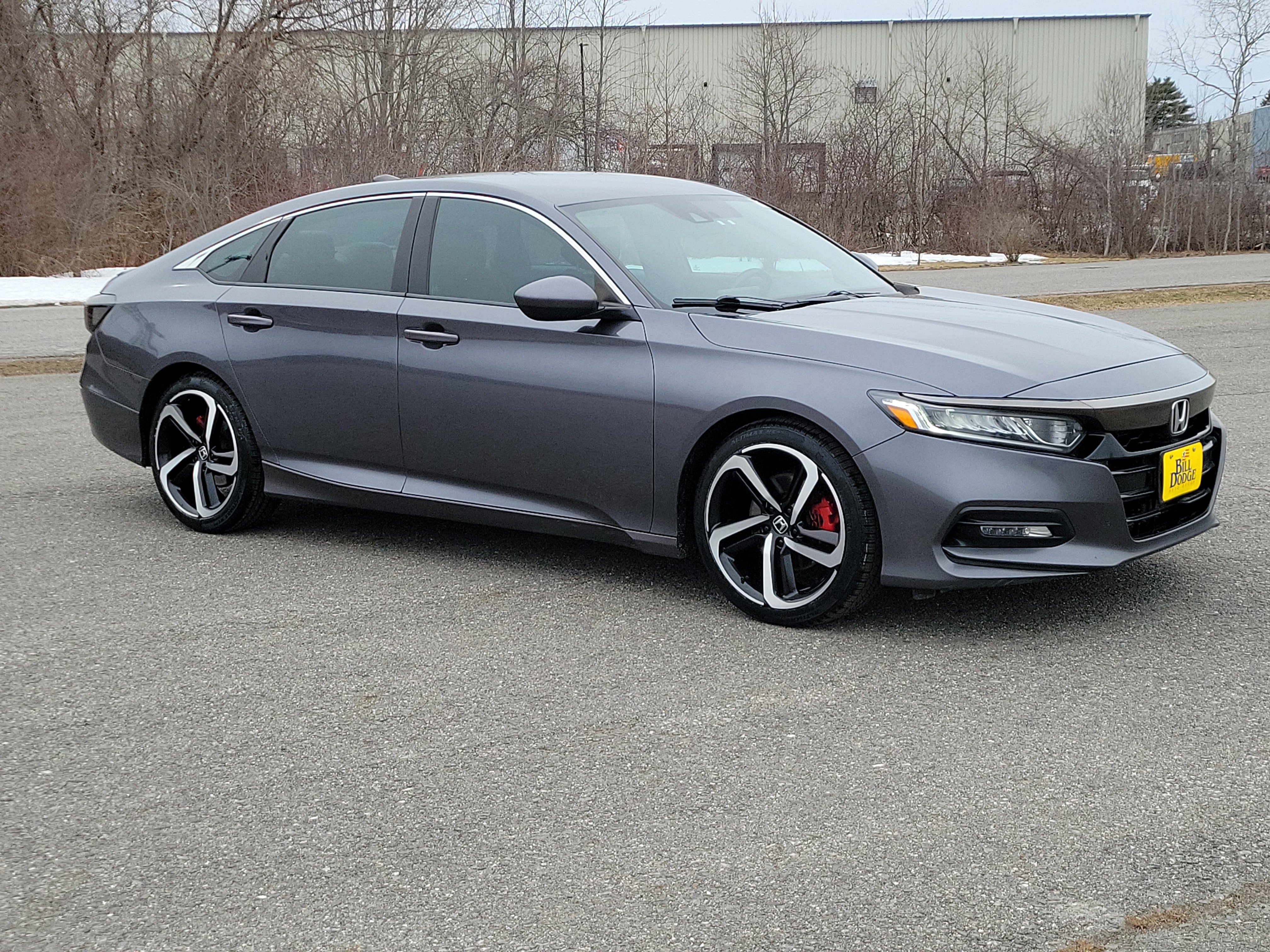 Used 2018 Honda Accord Sport image 3