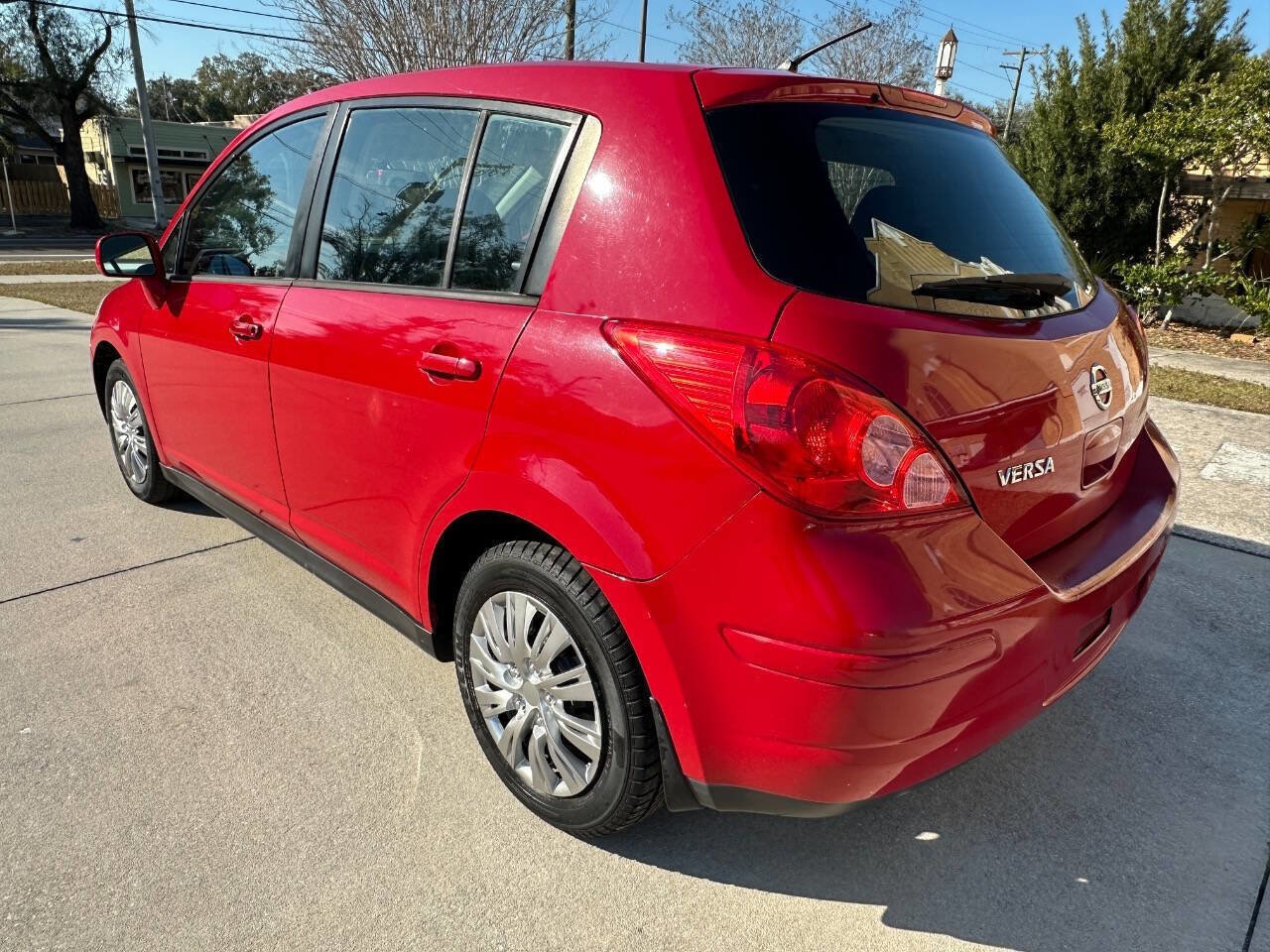 Used 2012 Nissan Versa 1.8 S w/ Plus Pkg image 7