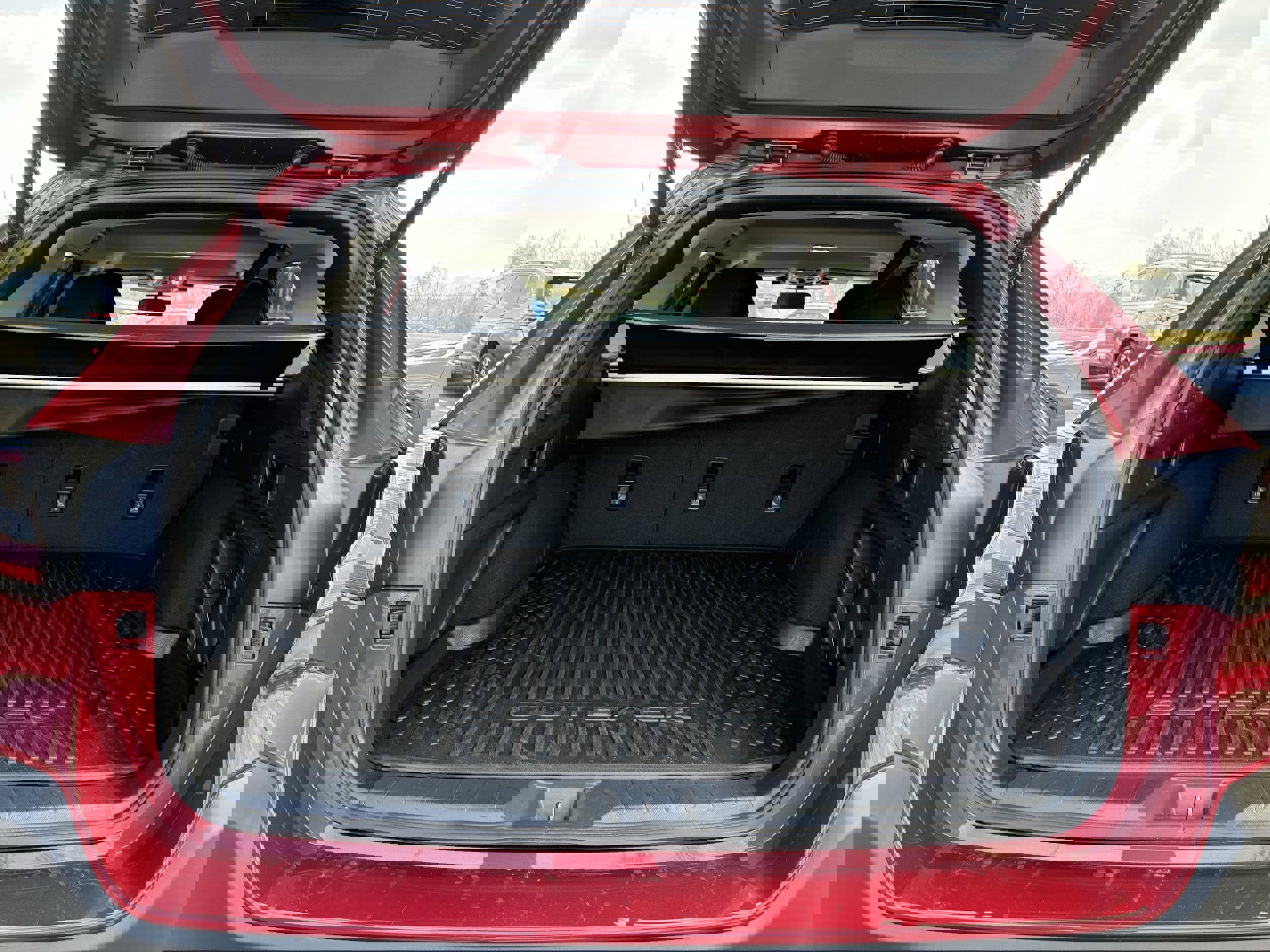 Certified 2025 Subaru Outback Premium AWD/4WD image 12