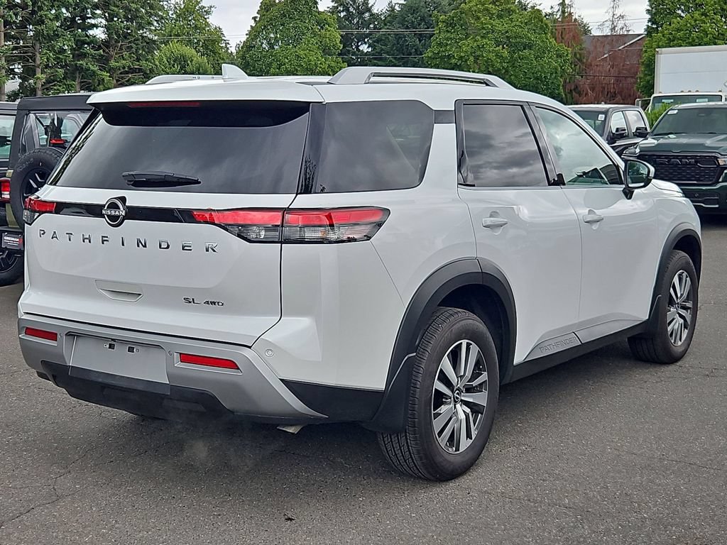Used 2025 Nissan Pathfinder SL w/ Cargo Package AWD/4WD image 7
