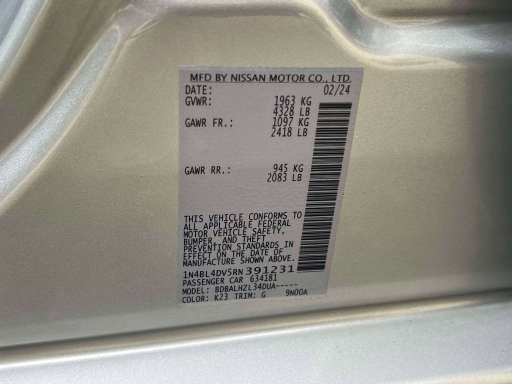Used 2024 Nissan Altima 2.5 SV image 19