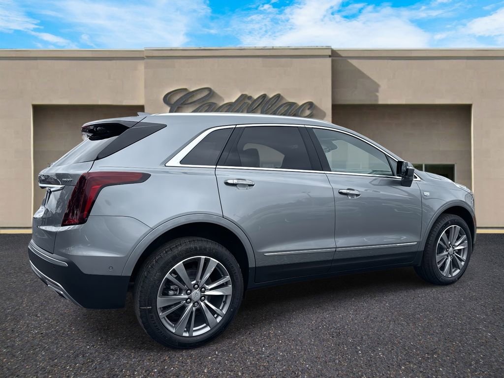 New 2026 Cadillac XT5 Premium Luxury w/ Driver Assist Package image 3
