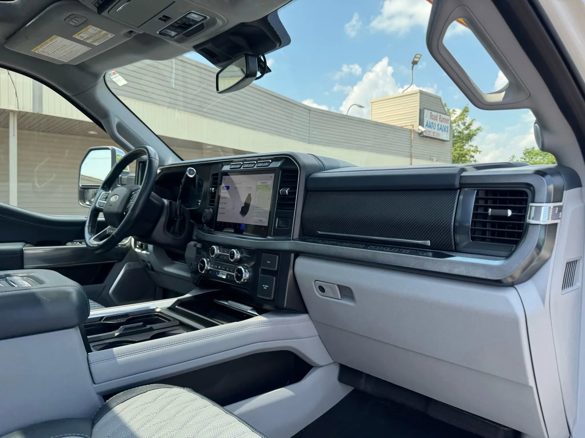 Used 2024 Ford F250 Limited w/ FX4 Off-Road Package image 36