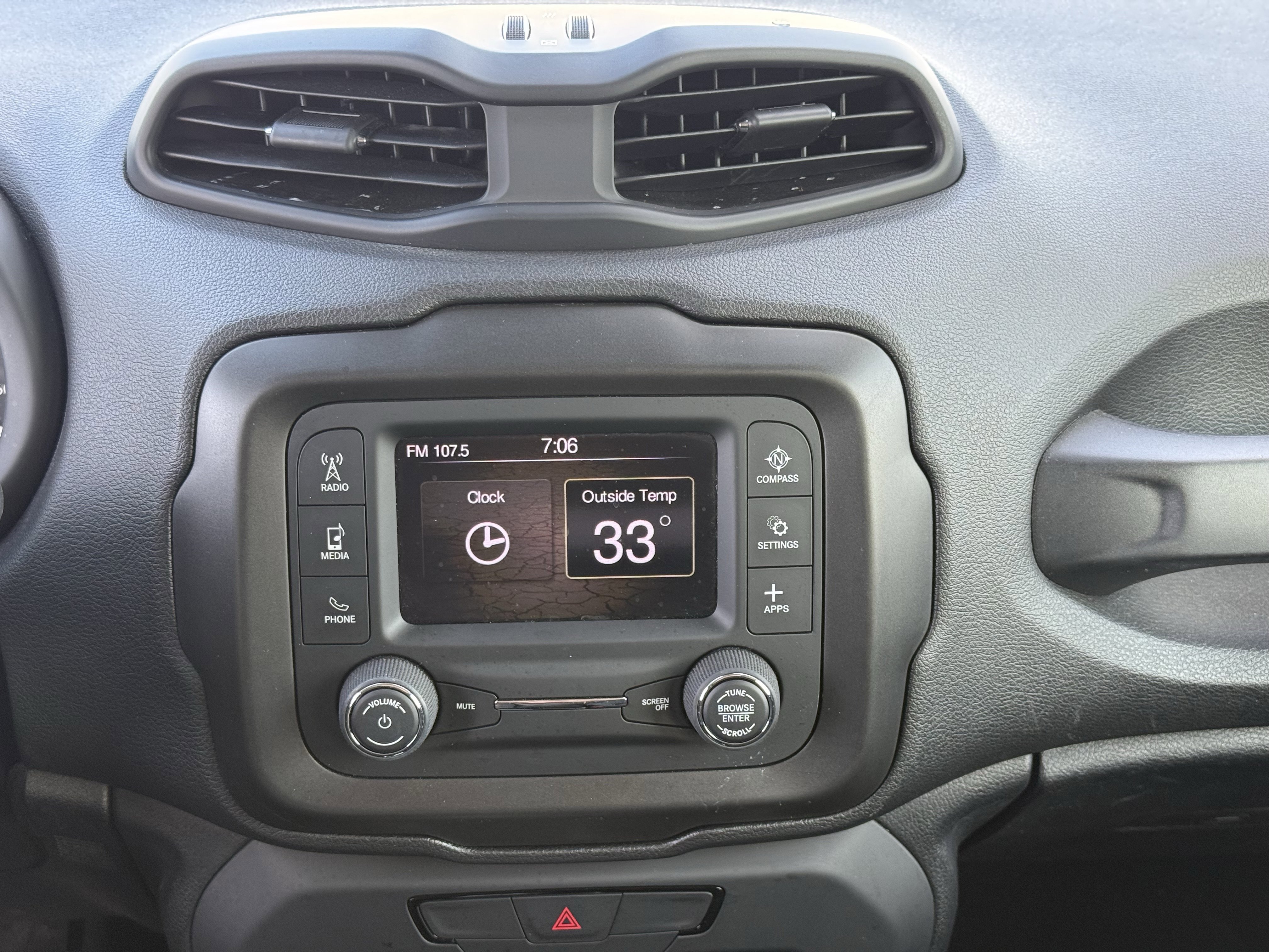 Used 2020 Jeep Renegade Sport image 26