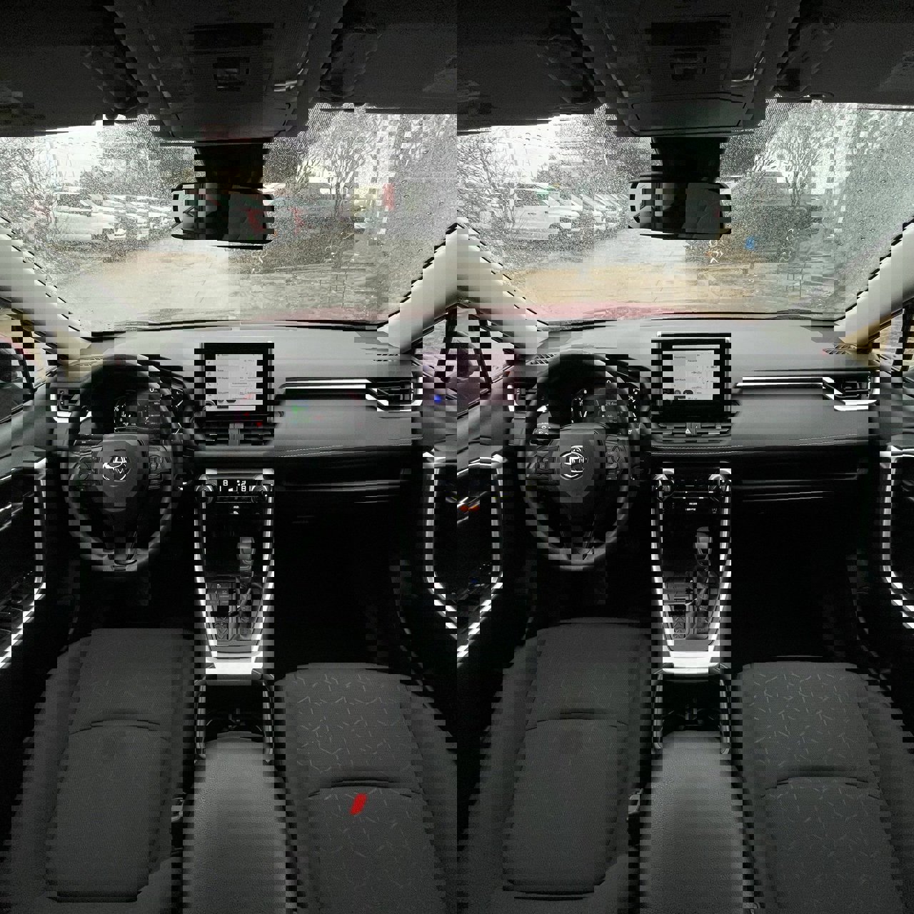 Used 2023 Toyota RAV4 XLE image 10