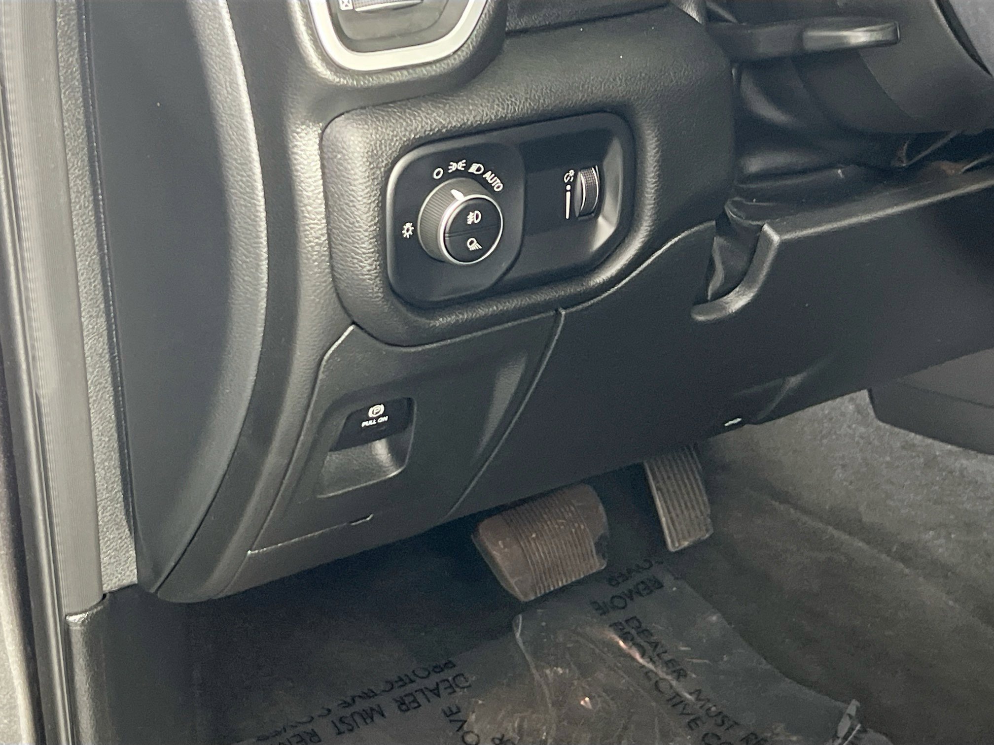 Used 2023 RAM 1500 Big Horn image 10