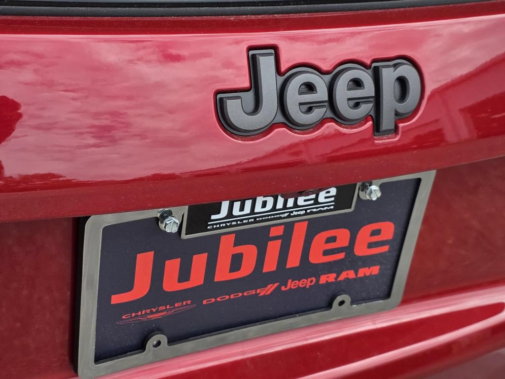 New 2026 Jeep Compass Latitude AWD/4WD image 29