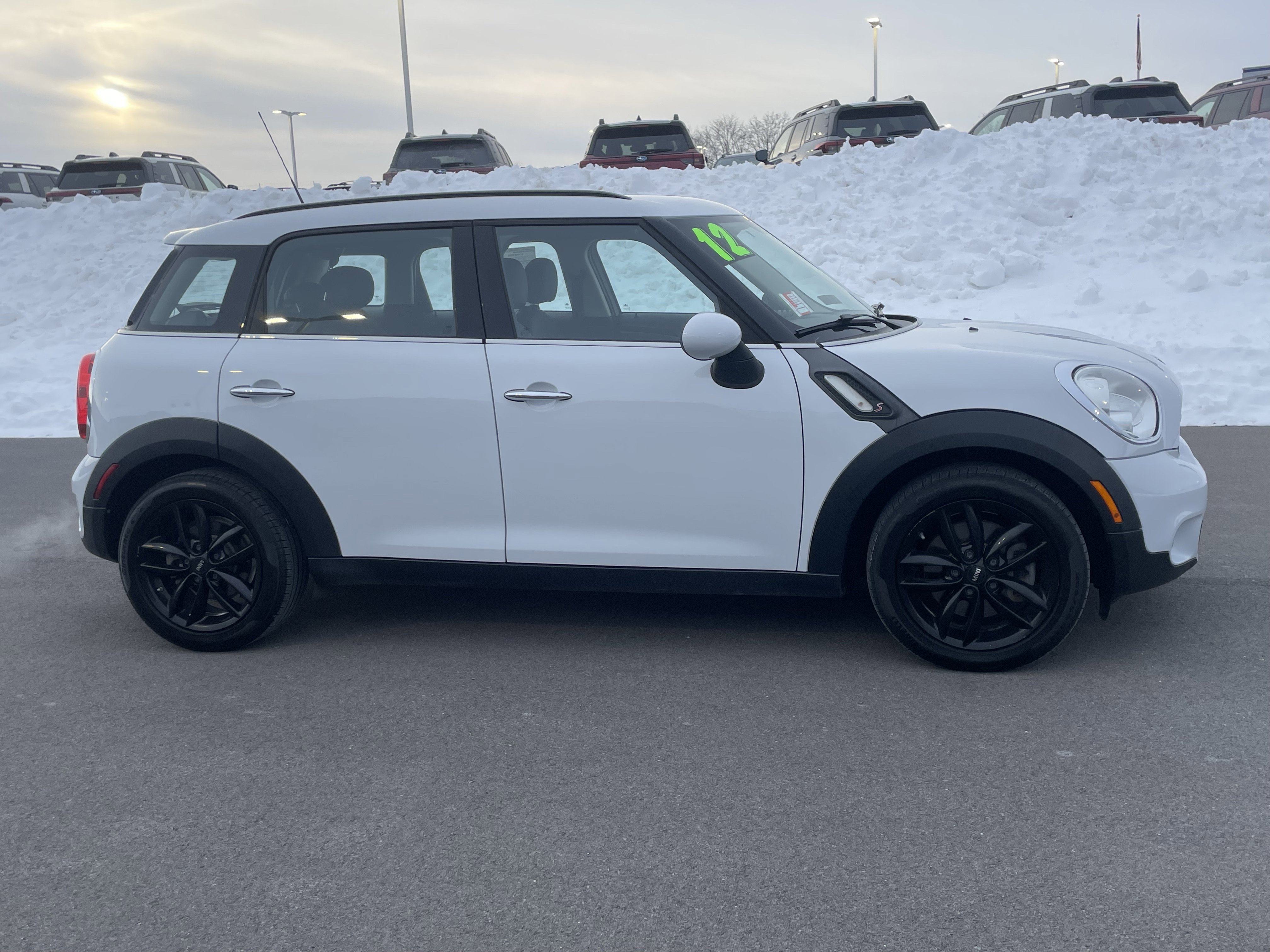 Used 2012 MINI Cooper Countryman S video 2