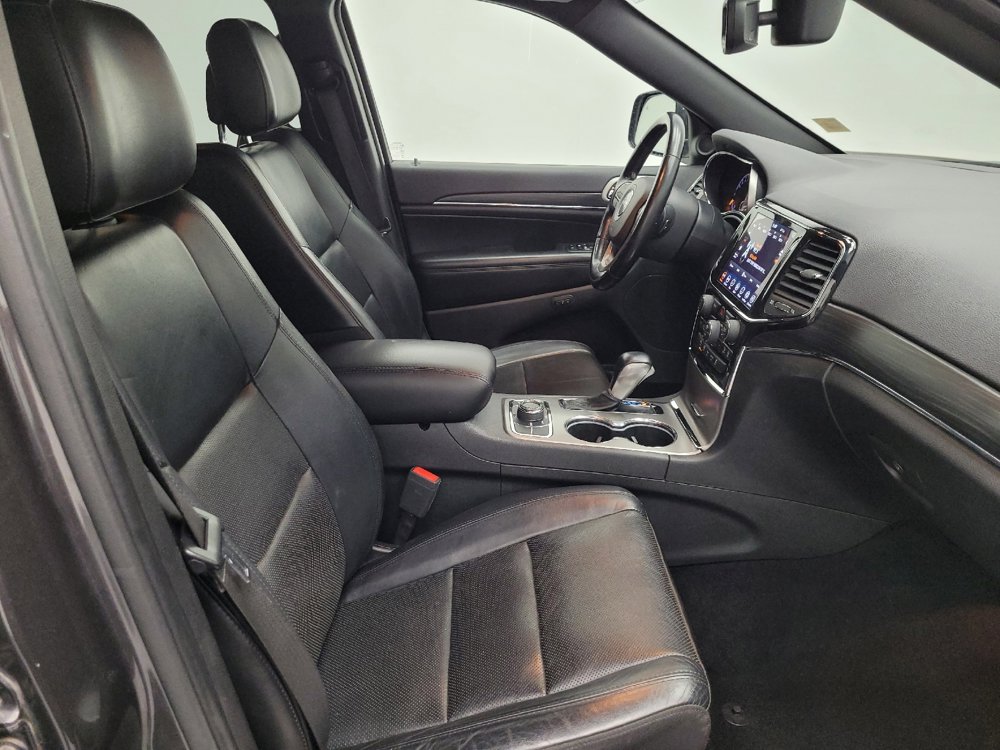 Used 2021 Jeep Grand Cherokee Limited w/ Luxury Group II image 21