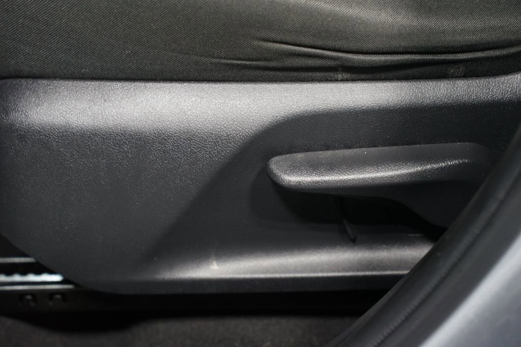 Certified 2023 Toyota RAV4 LE image 31