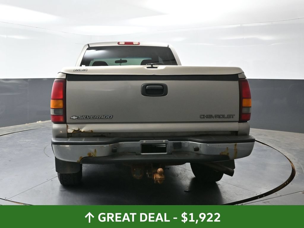 Used 2001 Chevrolet Silverado 1500 LS w/ Firm Ride Suspension Pkg AWD/4WD image 11